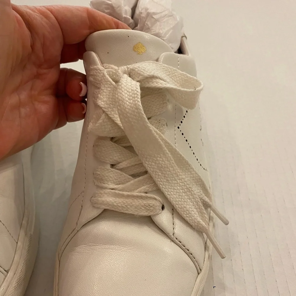 Kate Spade Women’s Nappa White Leather Sneakers Lace Up size 8.5 used in box